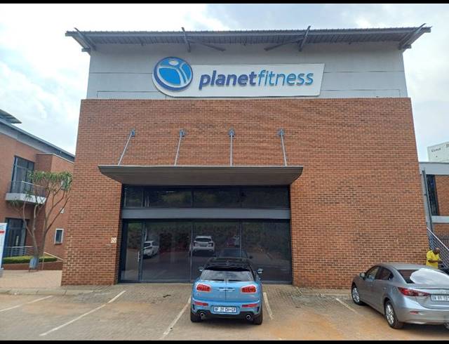 BUSINESS PROPERTY TO RENT IN ZWARTKOP